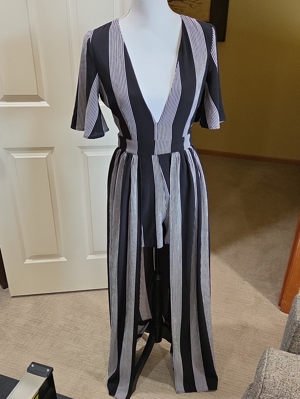 Socialite Black and White Vertical Stripe V-Neck Skort Maxi